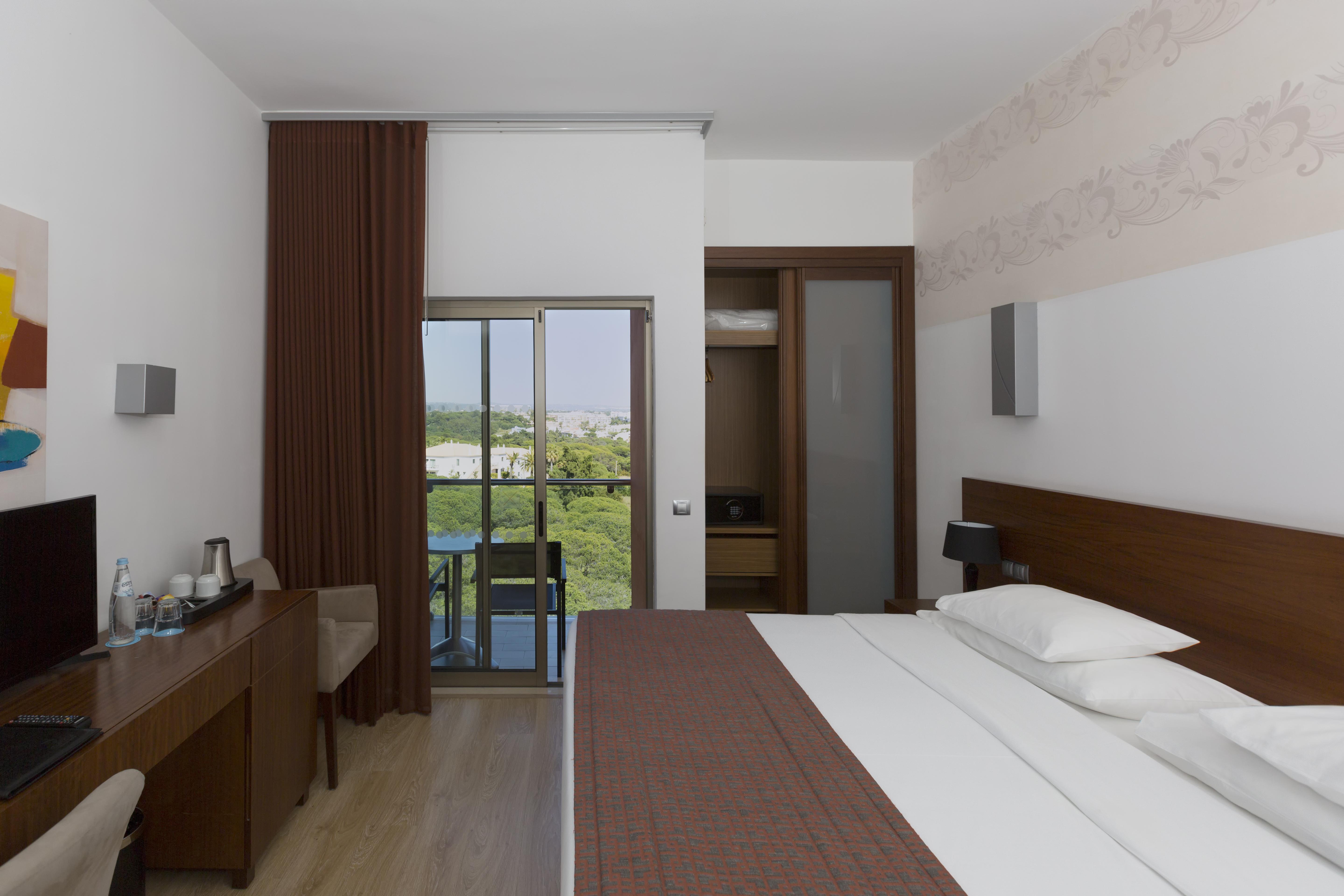Aqua Pedra Dos Bicos Design Beach Hotel - Adults Friendly Албуфейра Екстер'єр фото